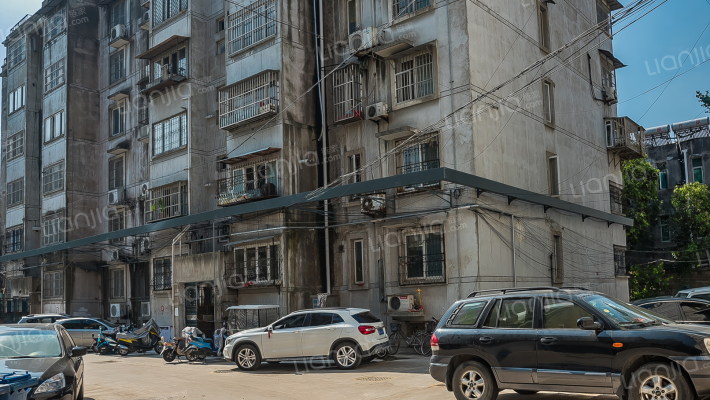 东华街9号院外景图