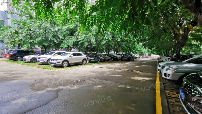 丽花城宿舍外景图