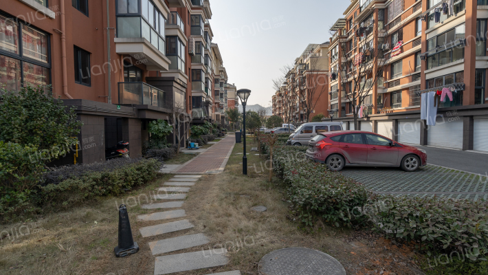 阳滩绿庭外景图