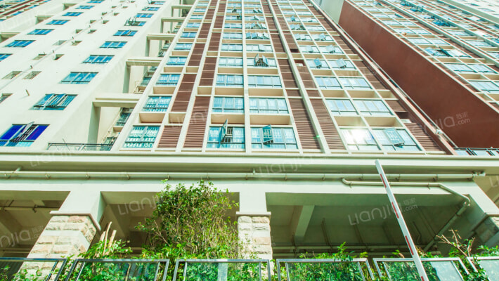 东津名座外景图