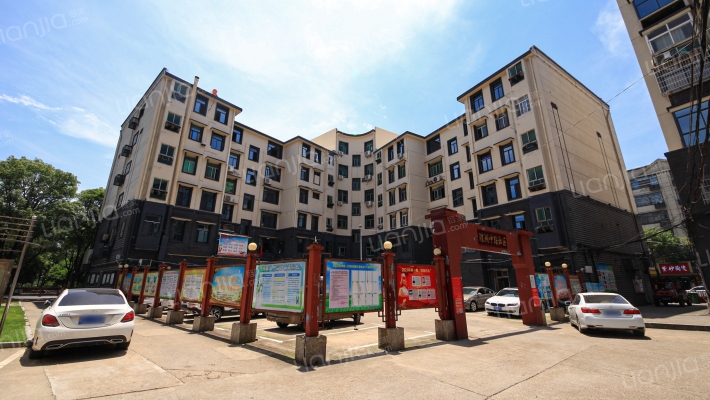 澄湖中路社区外景图