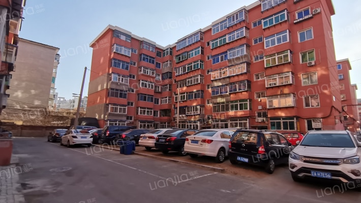 向工北小区外景图