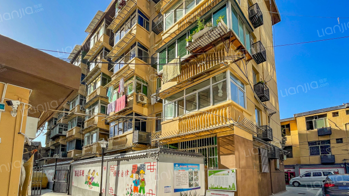 大学东路45号院外景图