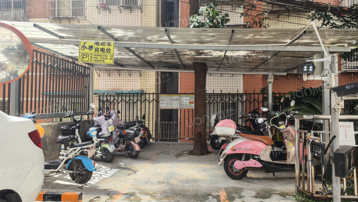 卓越时代大厦外景图