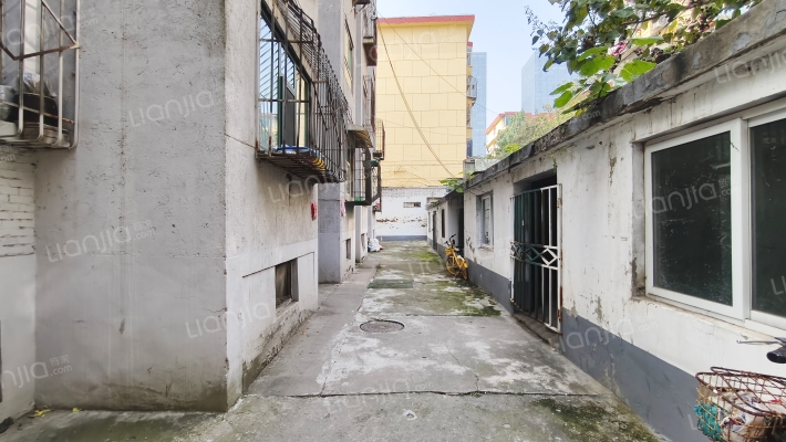 太原市第三少体校宿舍外景图