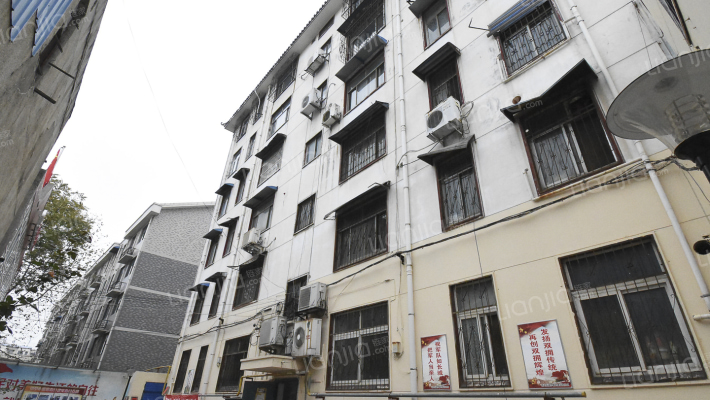 魏都人民广播电台家属院外景图