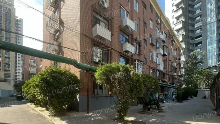 卫津南路外景图