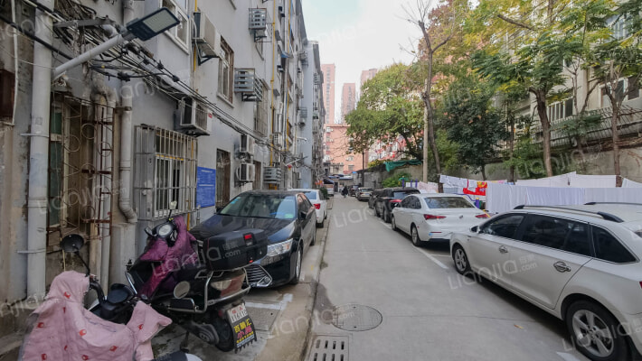 法院恢复楼外景图