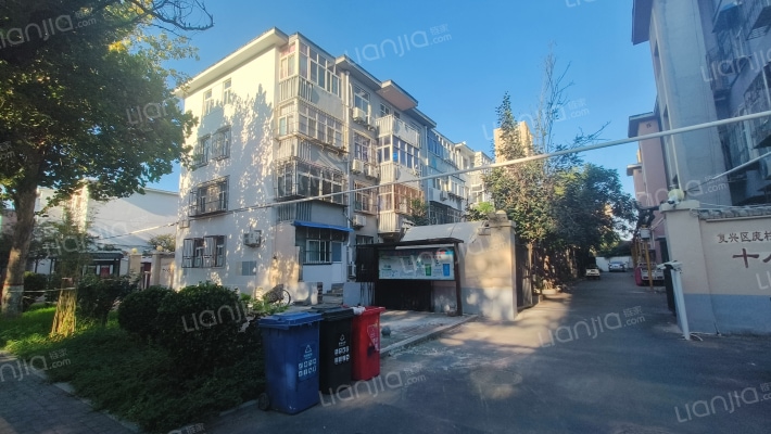 制氧机社区十八号院外景图