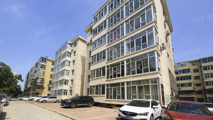 三监宿舍外景图