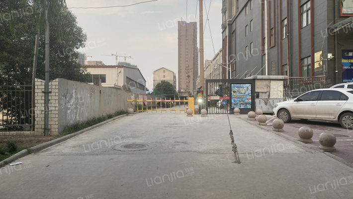 蓝泰新城外景图