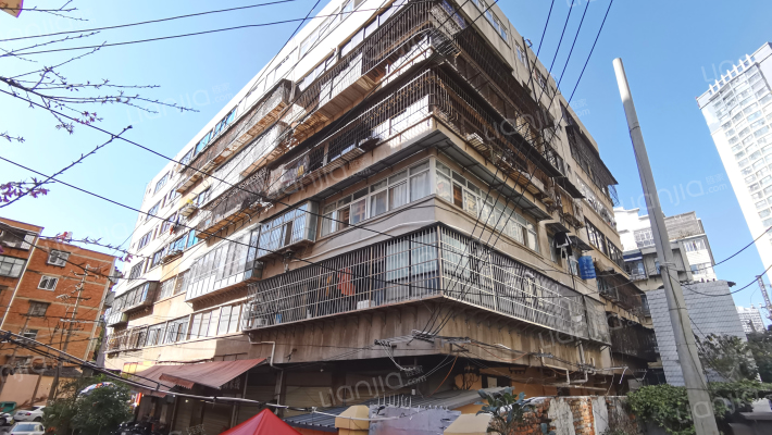 佴家湾349号外景图