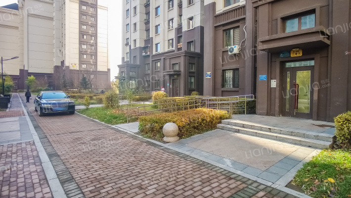 群力家园B区外景图