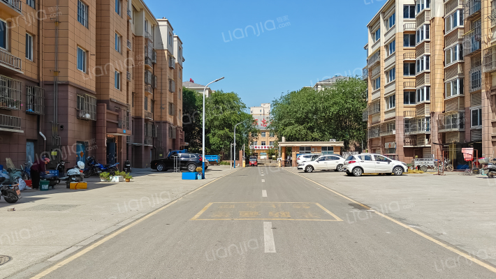 凤凰小区C区外景图