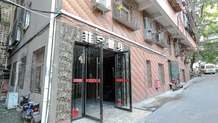 东湖村社区外景图