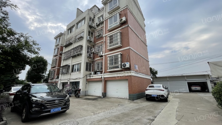 金沙公寓外景图