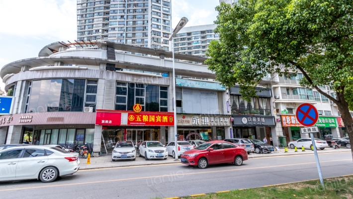苏雅路商铺外景图