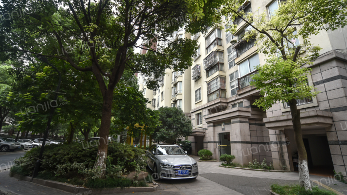 世纪花园外景图