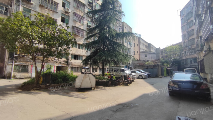 德福花园外景图