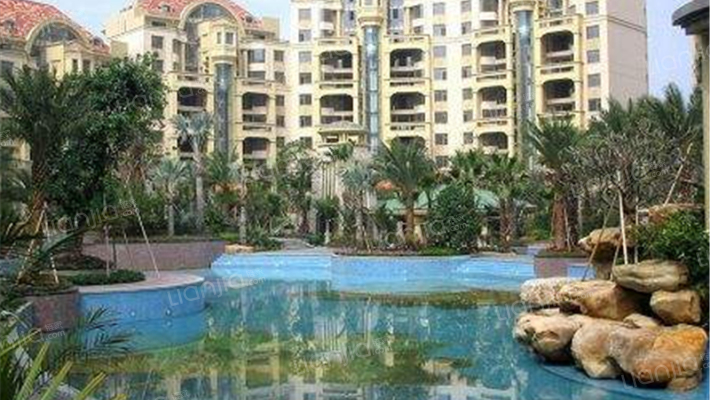 翡翠绿洲克拉邻里外景图