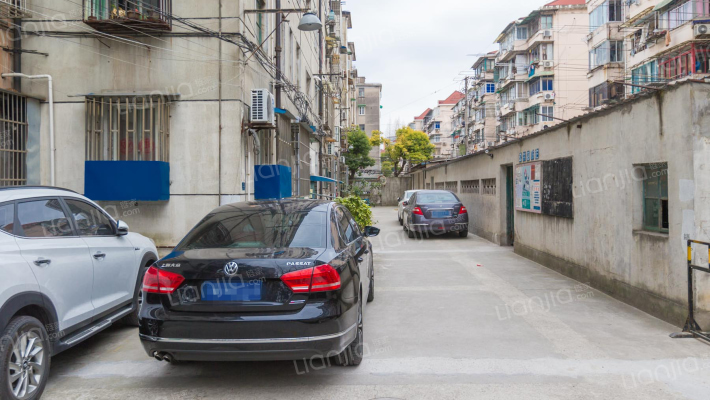 航天小区外景图