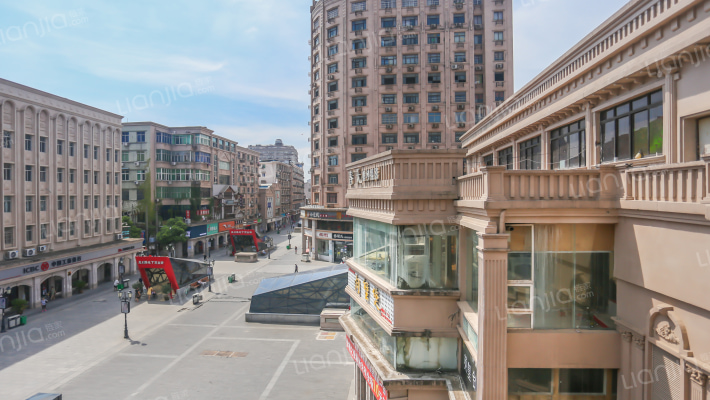 溢辉大厦外景图