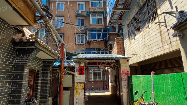 五一剧团家属院外景图