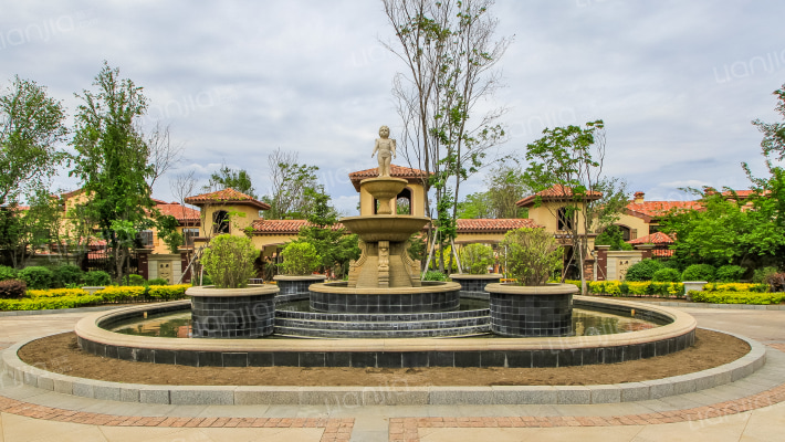 东兴王府外景图