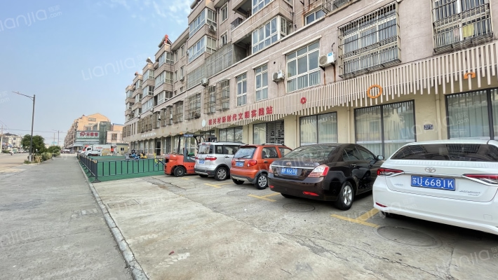 西苑新村外景图