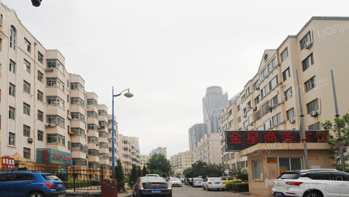 唐岛湾F小区外景图