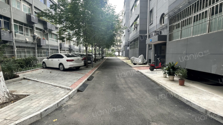 省科技大院家属区外景图