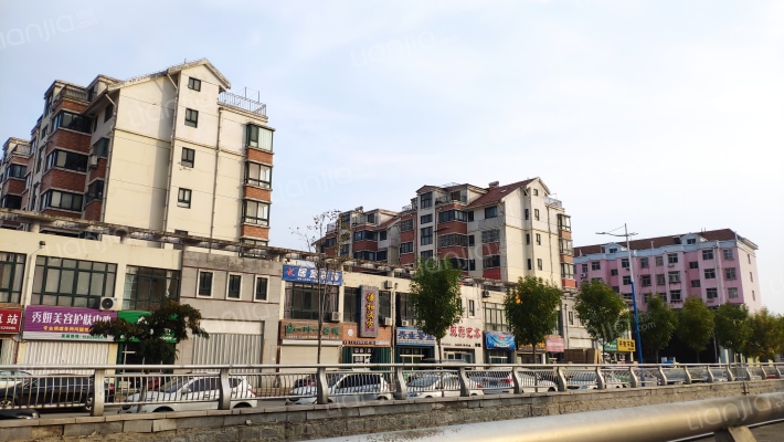 东上嘉园外景图