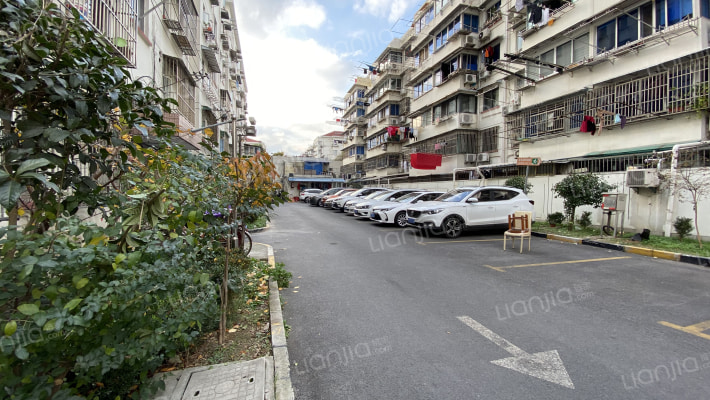 真建七街坊房源|户型图|小区车位|交通地址详情分析!