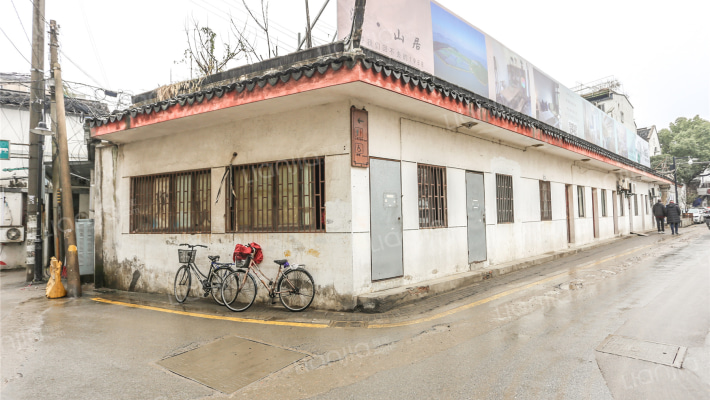 牛角浜商铺外景图