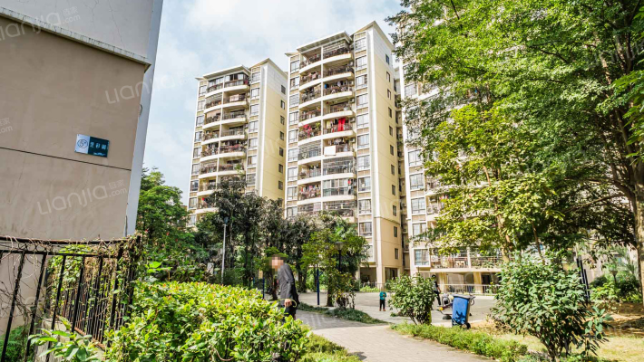 绿城翠堤湾外景图