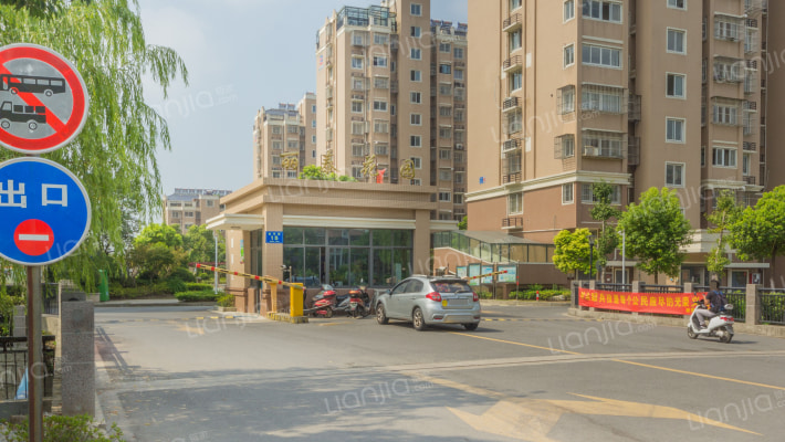 丽泰花园外景图