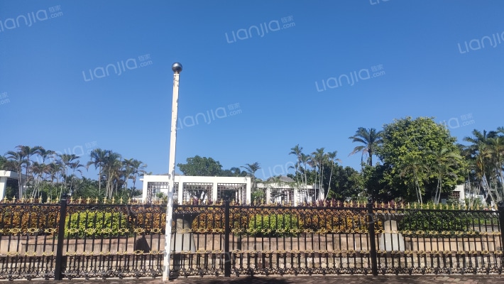 美视南草坪外景图