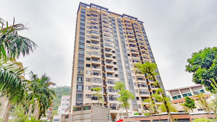 华兴豪庭外景图