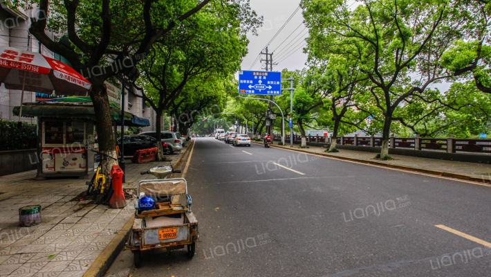 恒星公寓外景图