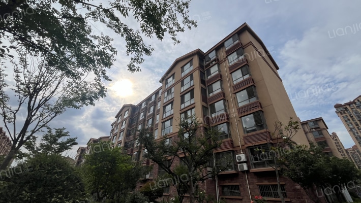 高家台子外景图