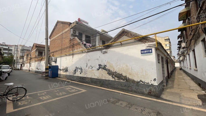 韩园新村外景图