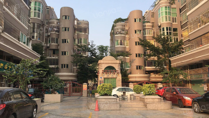 华澳花园外景图