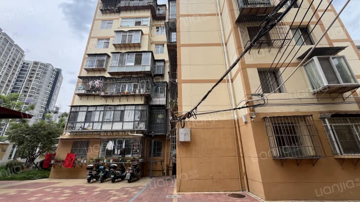 佴家湾326号外景图