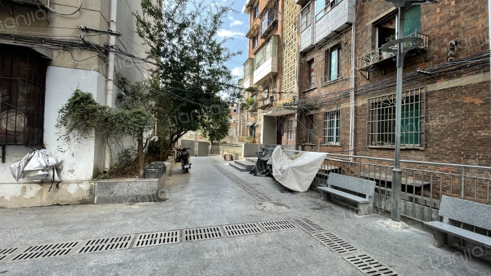 解放西路185号外景图