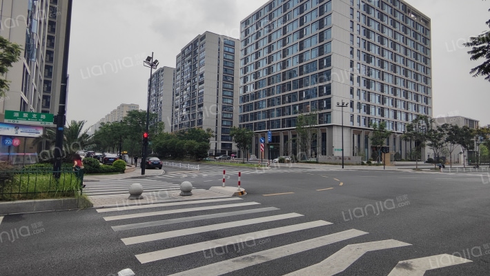 悦风华邸外景图
