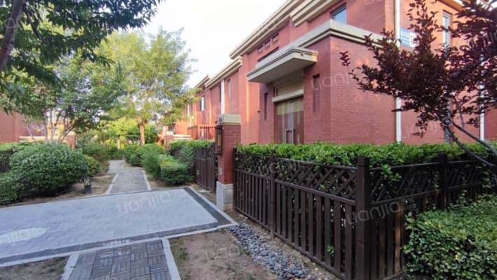 建投璟园外景图