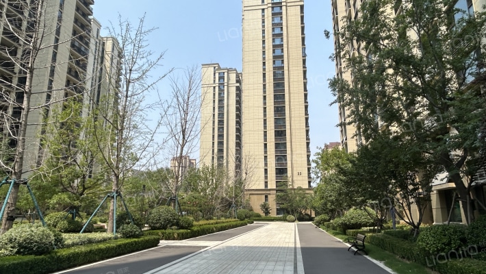 汇智·荣悦城外景图