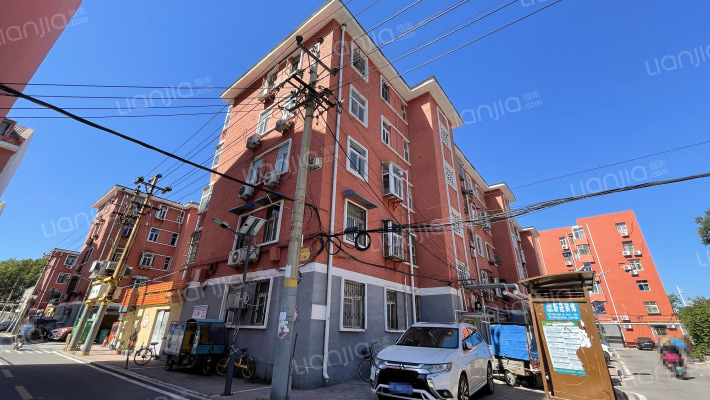 幸浴胡同1号院外景图