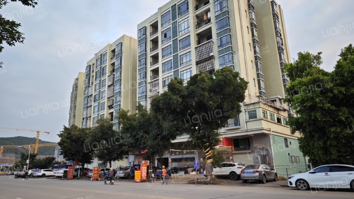 李溪村安置区外景图