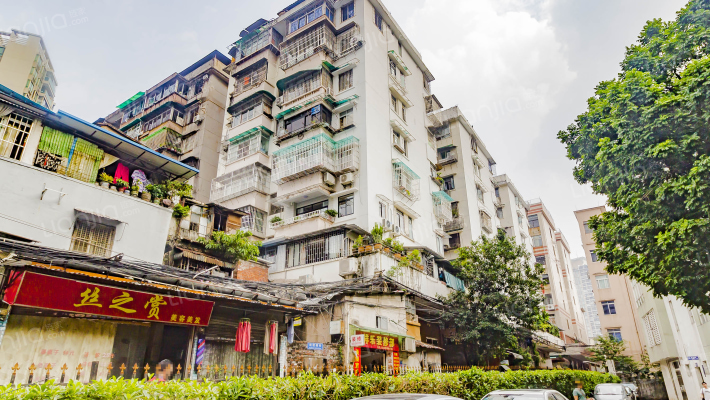 钱路头直街2号大院外景图